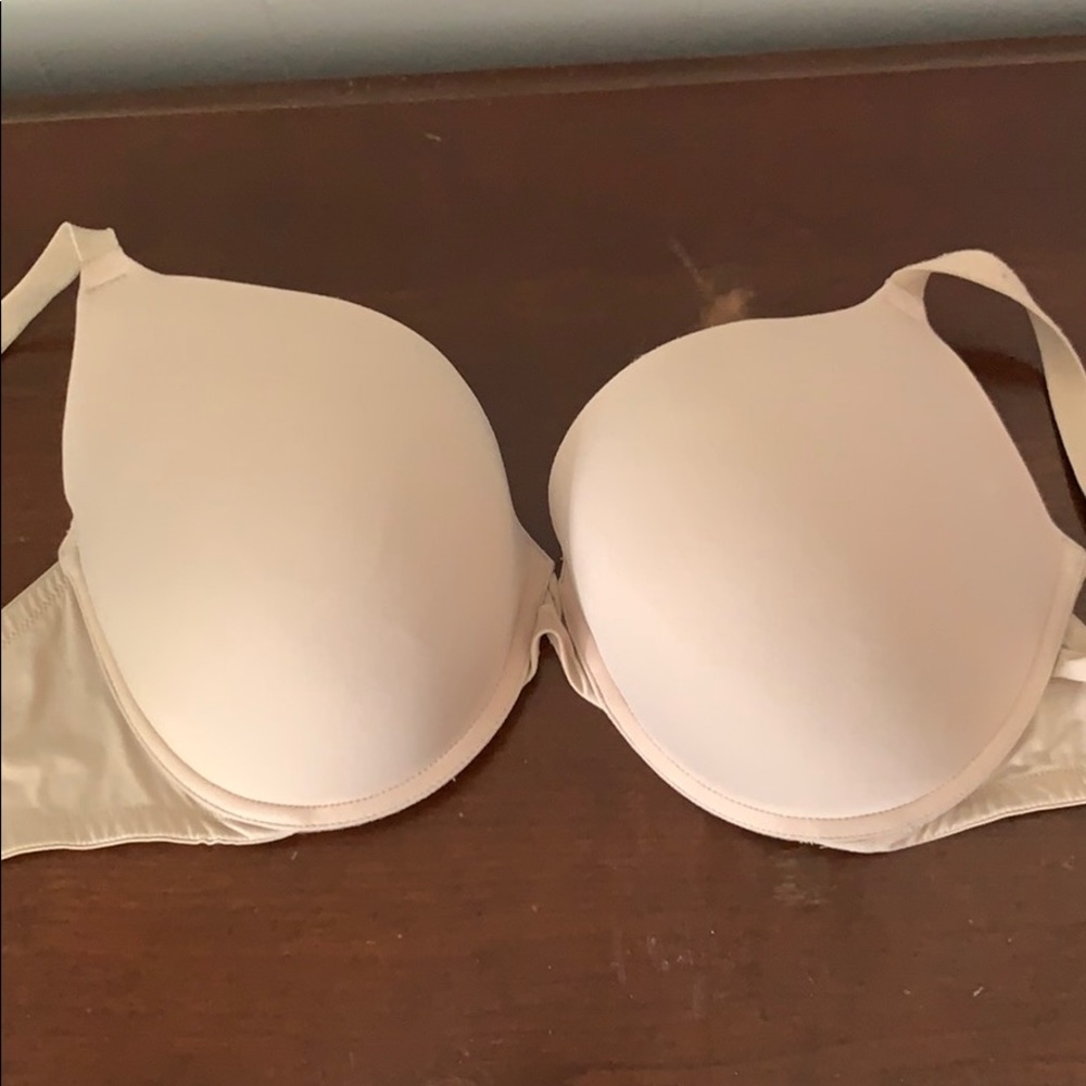 Nude bra